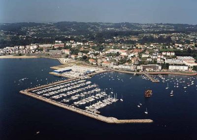 Actualización de la valoración del suelo en las zonas de servicio de los puertos dependientes del ente público, Puertos de Galicia (2007)