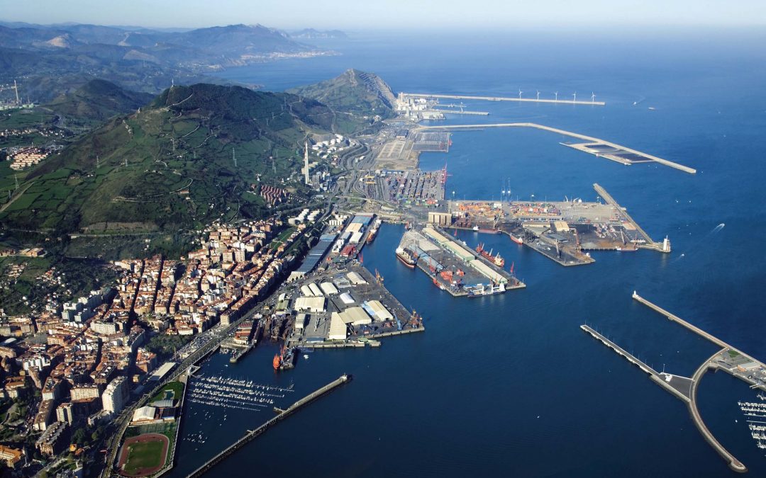 Valoración de terrenos y lámina de agua de la zona de servicio de puerto de Bilbao (año 2012)